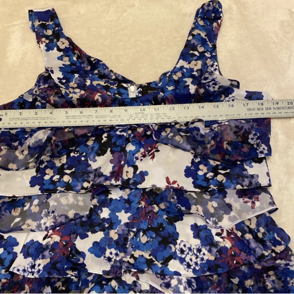 White House Black Market Multicolor Floral Ruffle Top - Picture 15 of 16
